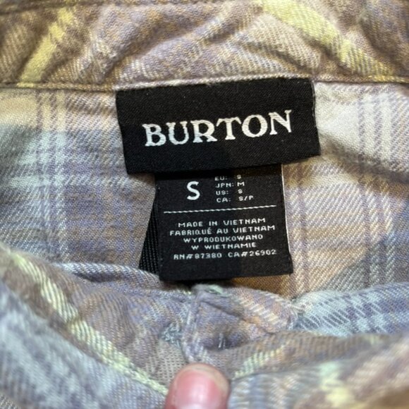 Burton Plaid Button-Up - Picture 2 of 3